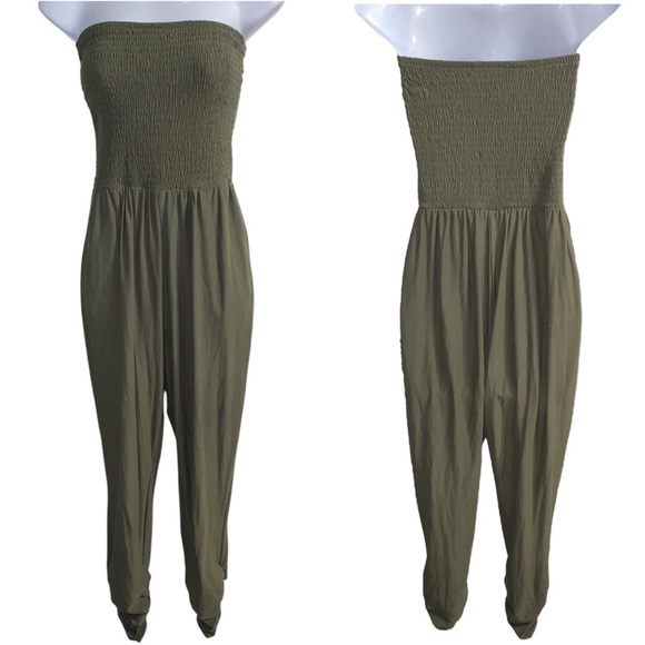 Green strapless Jumpsuit - Picture 1 of 4